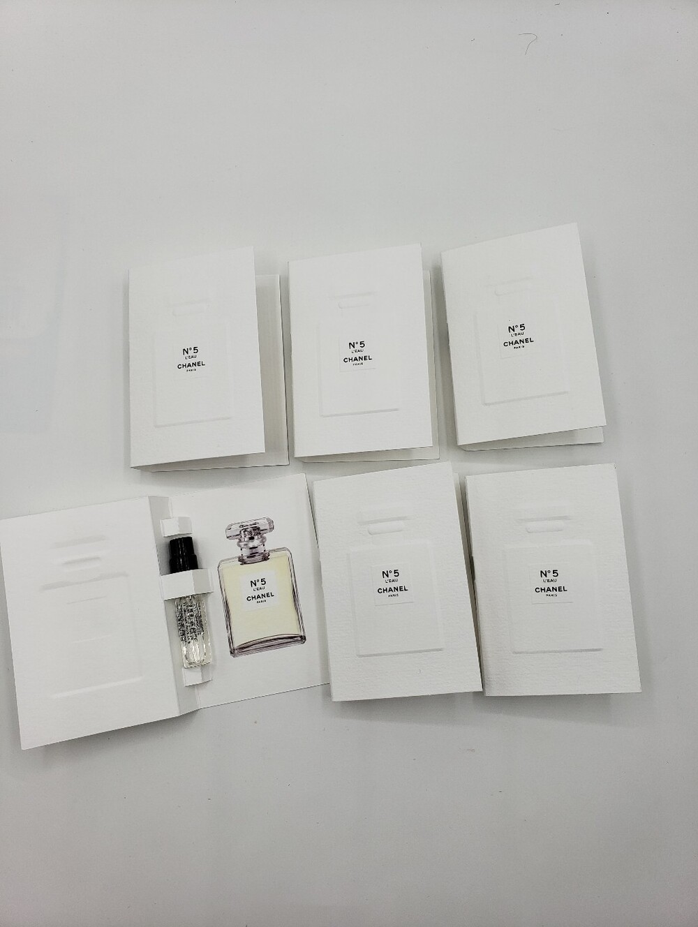6 Chanel N5 L'eau